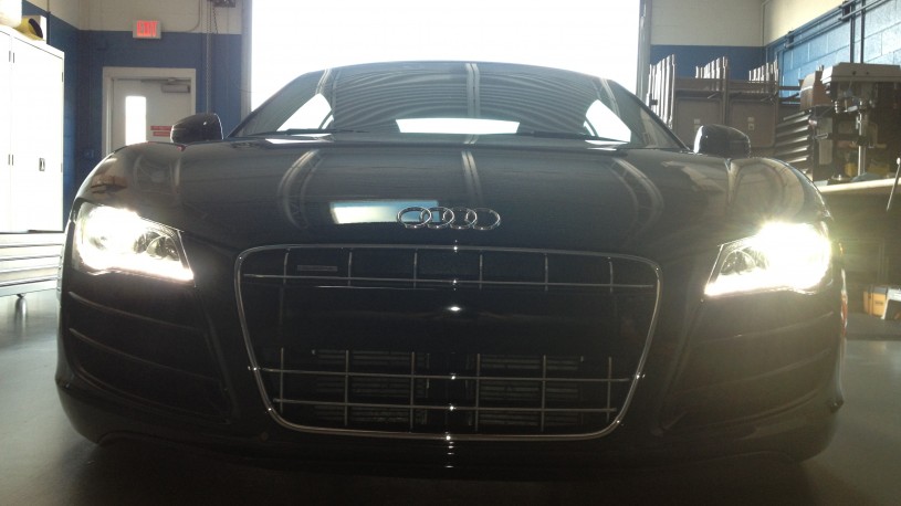 Audi R8 V10 Monthly Maintenance Detail
